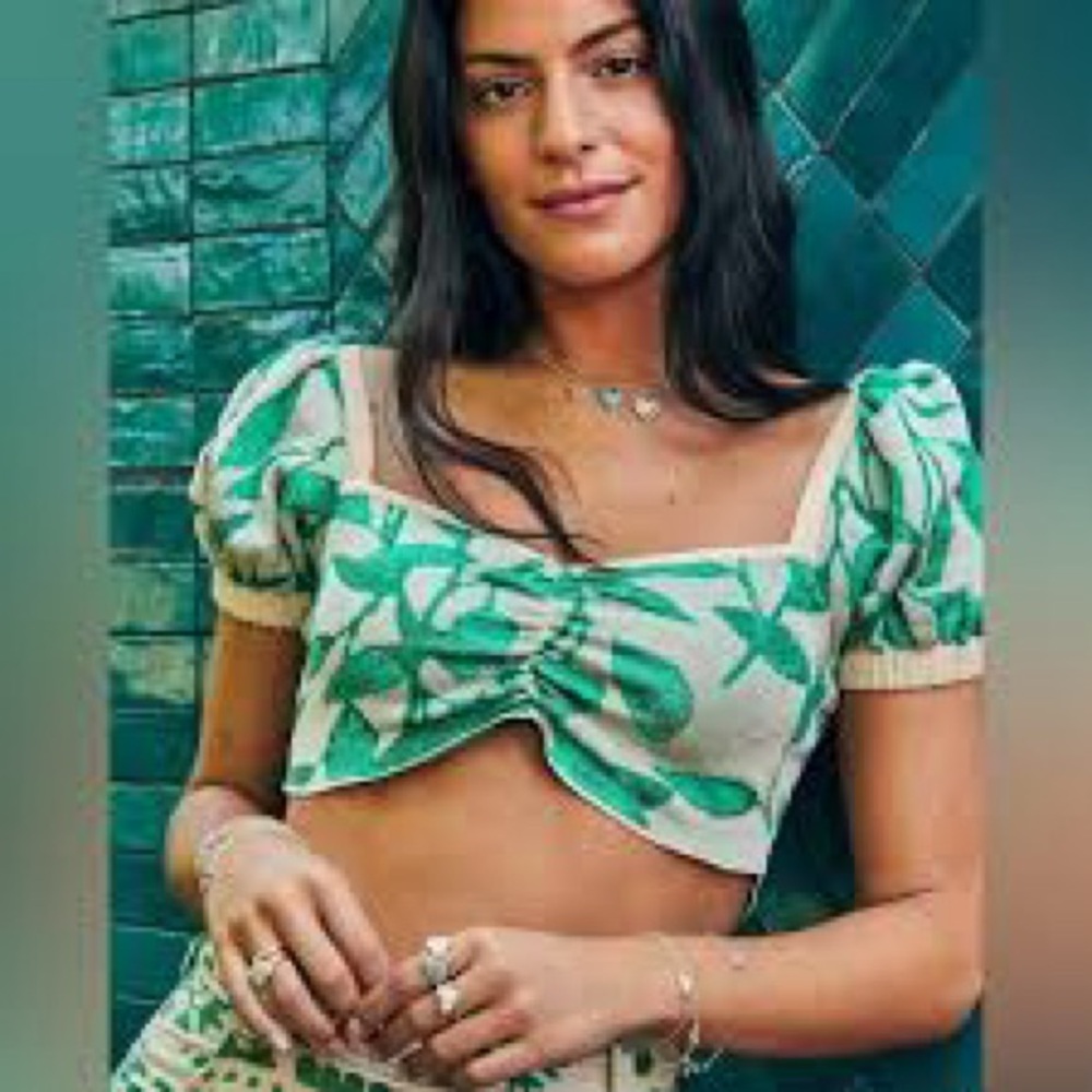 Pink Ripple Green & Cream Puff Sleeve Knit Crop Top Size M
